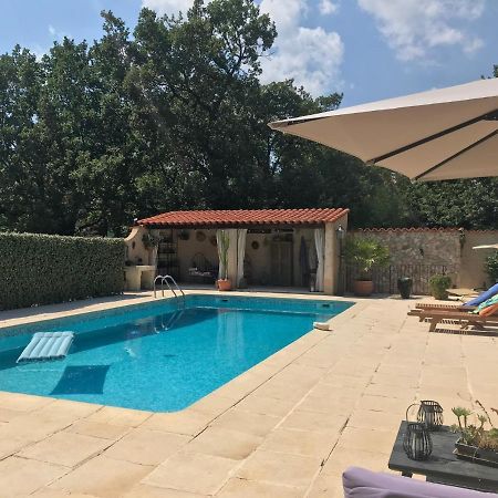 La Brindille Petit Mas Provencal Meuble De Tourisme 3 Etoiles 2-3 Personnes 1 Piece 30 M2 Tout Confort Lisiere Foret Jardin Jacuzzi Piscine Saint-Paul-en-Foret Luaran gambar