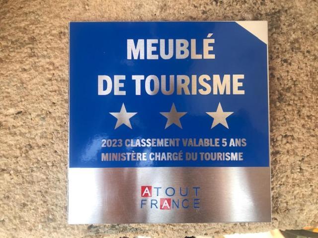 La Brindille Petit Mas Provencal Meuble De Tourisme 3 Etoiles 2-3 Personnes 1 Piece 30 M2 Tout Confort Lisiere Foret Jardin Jacuzzi Piscine Saint-Paul-en-Foret Luaran gambar